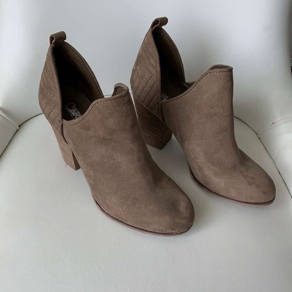 Tan suede Carlos booties